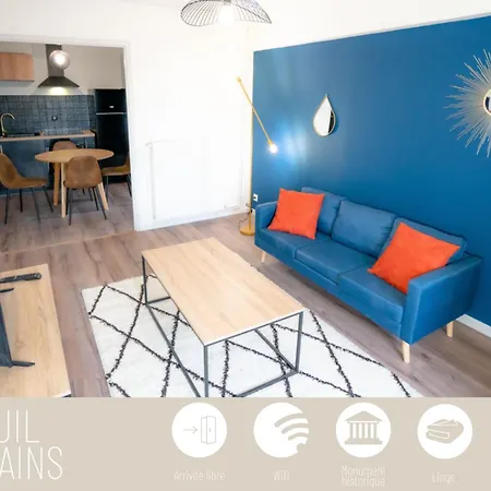 Apartment * Le Retro : Hyper Centre* Luxeuil-les-Bains